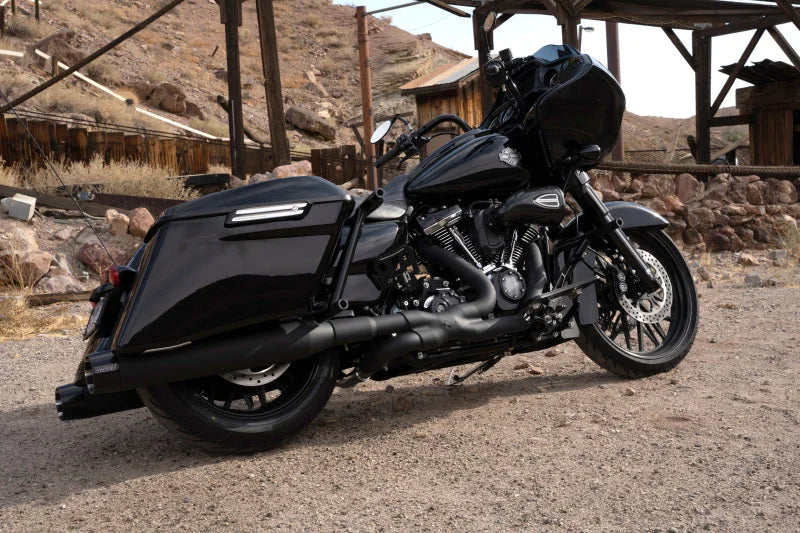 Vance & Hines 17-23 Harley Touring Models Blackbird 450 Slip-Ons - Black Contrast Finish End Caps - Installation View