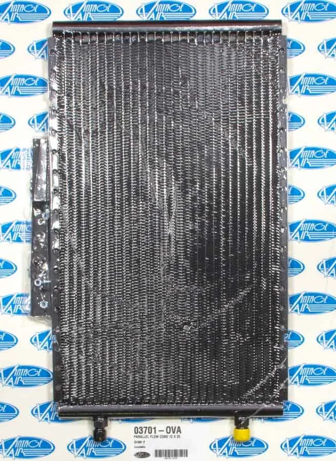 Vintage Air Horizontal Condenser 03701-OVA