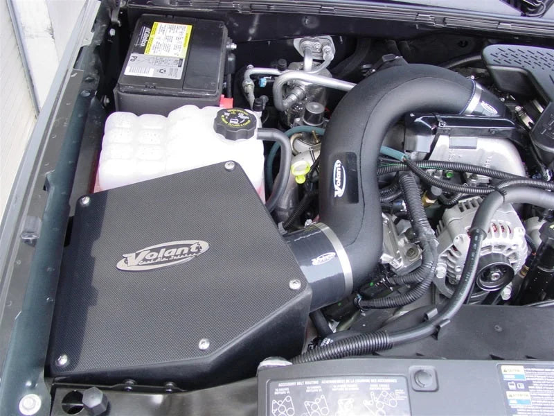 Volant 04-05 Chevrolet Silverado / GMC Sierra 2500HD 6.6 V8 Primo Closed Box Air Intake System - Side View