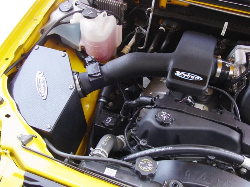 Volant 04-06 Chevrolet Colorado 3.5 L5 Pro5 Closed Box Air Intake System - Side View