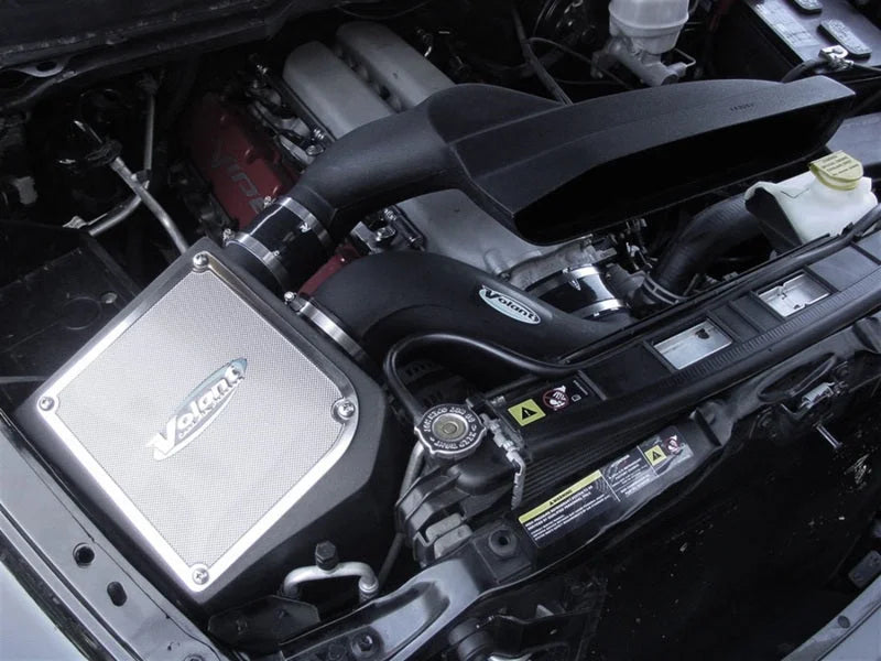 Volant 04-06 Dodge Ram 1500 8.3 V10 Pro5 Closed Box Air Intake System - Side View