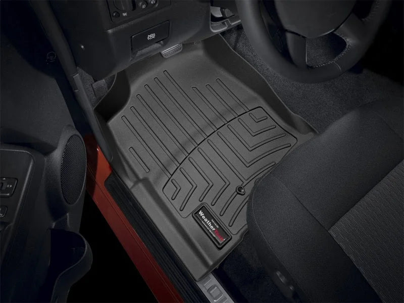 WeatherTech 04-12 Chevrolet Colorado Front FloorLiner - Black - Installation View