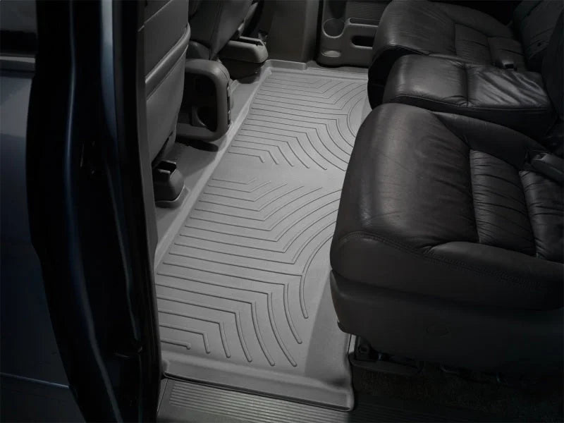 WeatherTech 05-10 Honda Odyssey Rear FloorLiner - Grey - Installation View