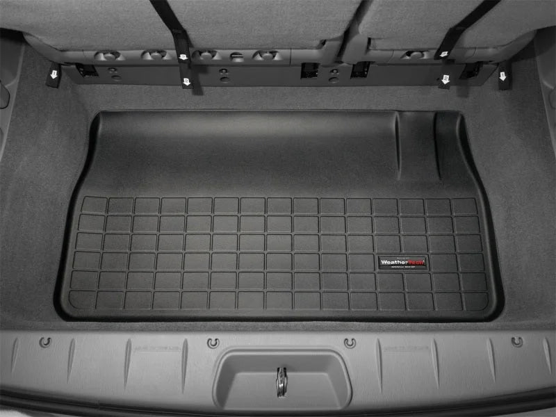 WeatherTech 05+ Chrysler Town & Country Long WB Cargo Liners - Black - Additional View 5