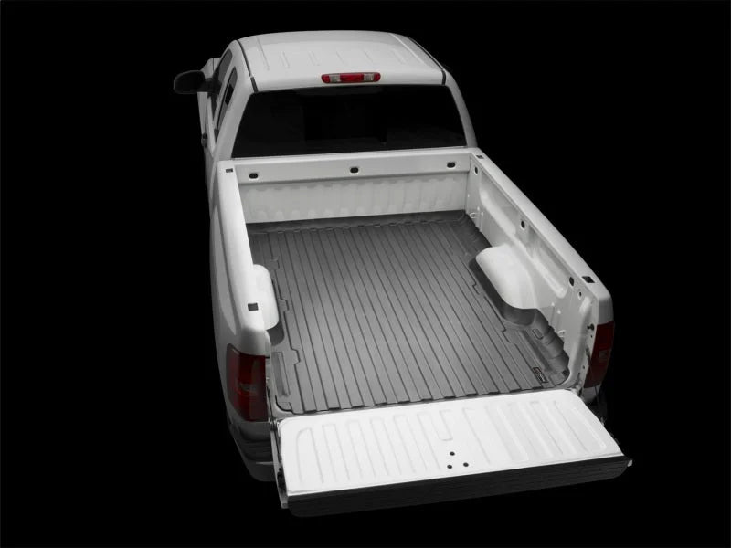 WeatherTech 07-12 Chevrolet Silverado TechLiner - Black - Installation View