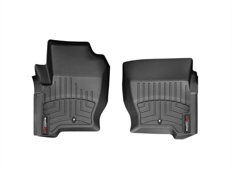 WeatherTech 08-09 Land Rover LR3 / Discovery 3 Front FloorLiner - Black - Main Product View