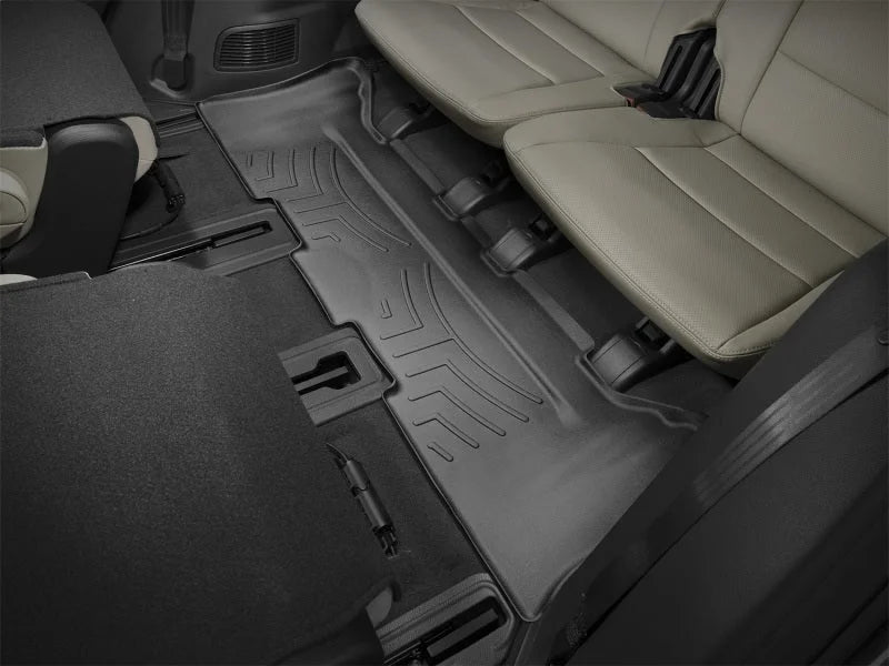 WeatherTech 13+ Hyundai Santa Fe Rear FloorLiner - Black - Additional View 11