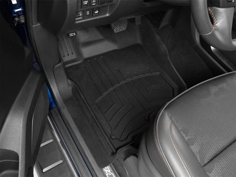 WeatherTech 17-23 Nissan Titan CC & 17-20 XD Crew Cab Front FloorLiner HP - Black - Additional View 11
