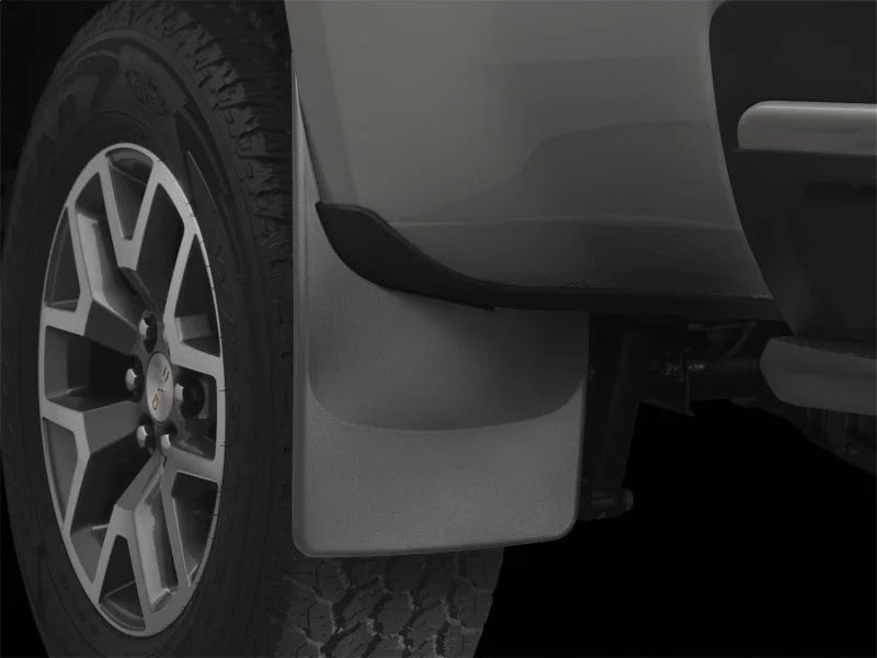 WeatherTech 2015 Chevrolet Colorado w/o Flare No Drill Rear Mudflaps - Installation View