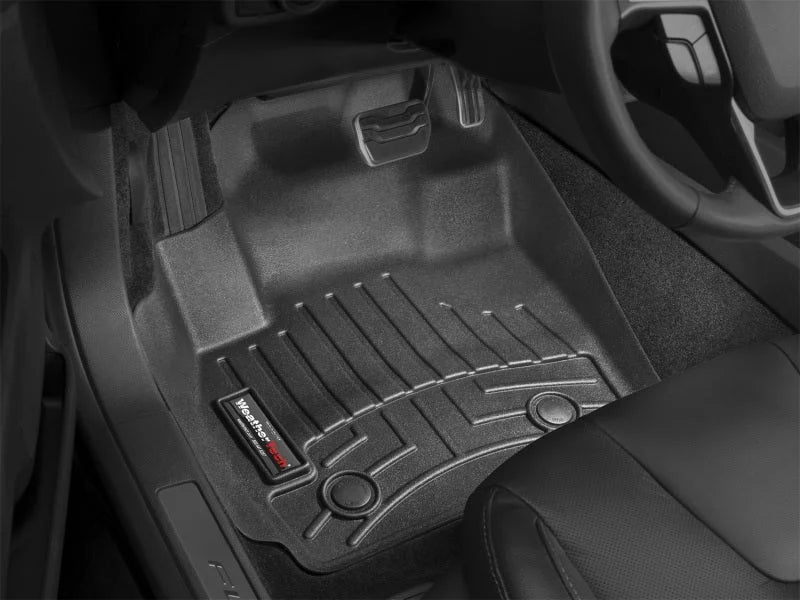 WeatherTech 2015 Chevy Colorado Crew Cab Front FloorLiner - Black - Side View