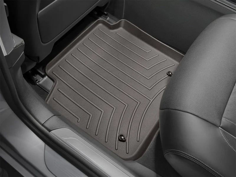 WeatherTech 2016+ BMW 7-Series Rear FloorLiner - Cocoa - Additional View 9
