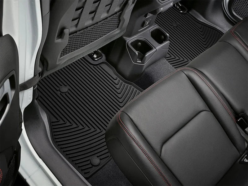 WeatherTech 2020+ Jeep Gladiator Rear Rubber Mats - Black - Side View