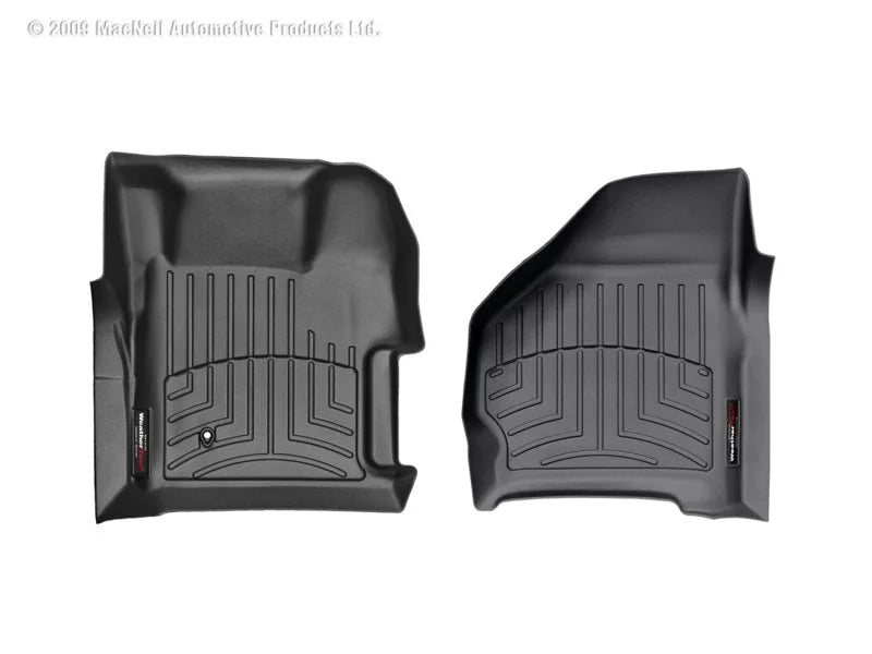 WeatherTech 99-07 Ford F250/F350/F450/F550 Super Duty Regular Cab Front FloorLiner - Black - Main Product View