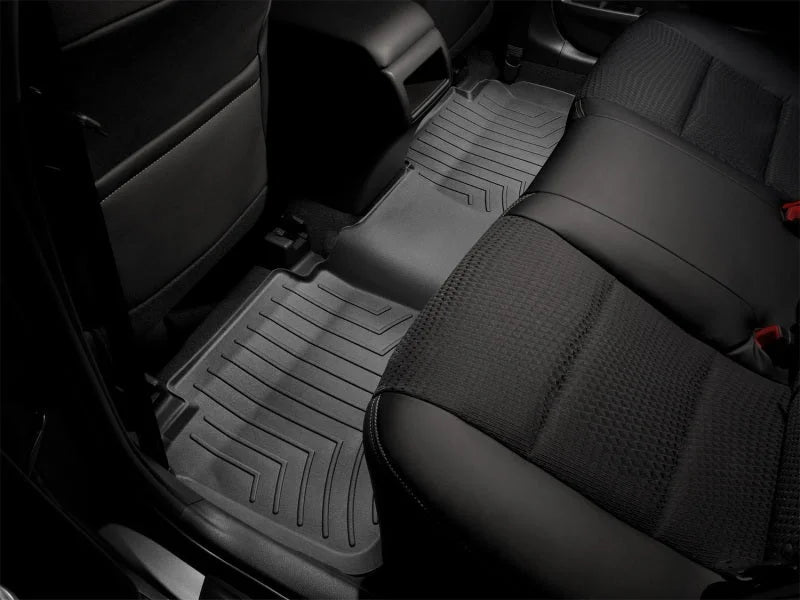 WeatherTech FloorLiner - Rear - Blk fits 2004-2006 2008-2010 Porsche Cayenne - Side View