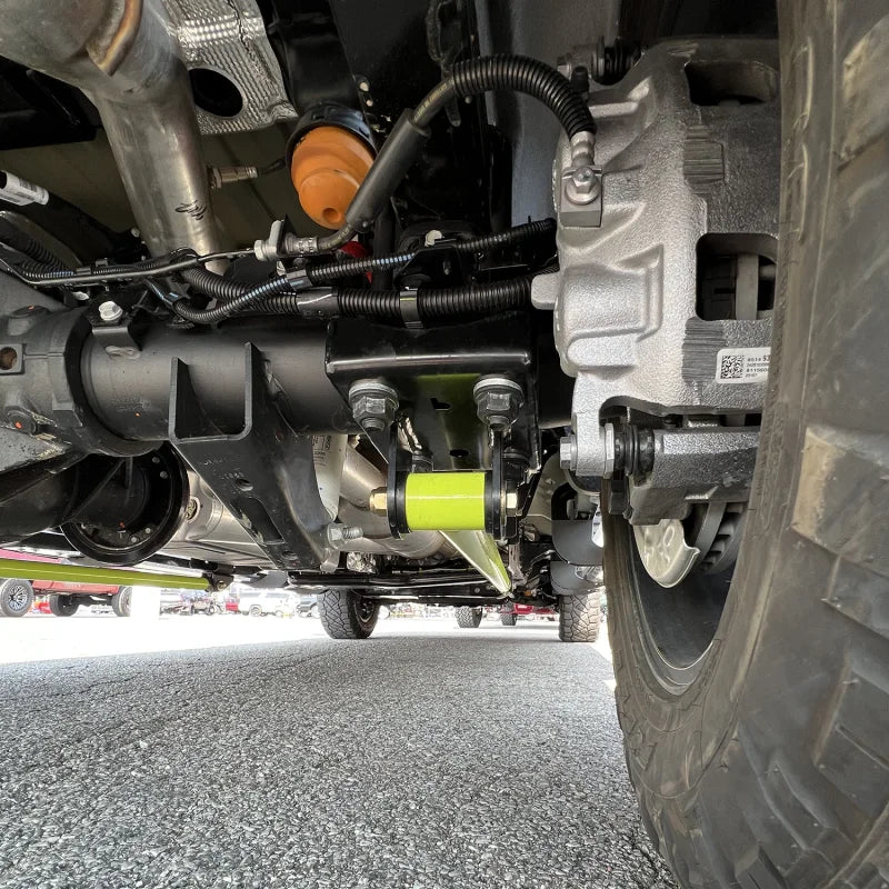 Wehrli 20-24 Chevy & GMC Duramax RCLB/CCSB/ECSB 60in. Traction Bar Kit - Illus Purple - Additional View 7