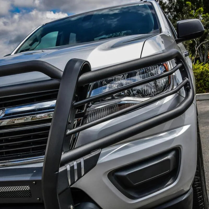 Westin 15-20 Chevrolet Colorado Sportsman X Grille Guard - Textured Black - Installation View