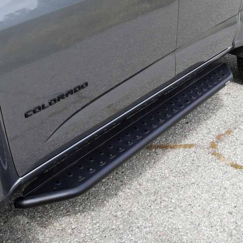 Westin 15-24 GMC Canyon Crew Cab Outlaw Running Boards - Back View