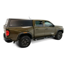 Load image into Gallery viewer, Westin 15-25 Chevrolet/GMC Colorado/Canyon CC AT6 Running Boards - Black - Additional View 9