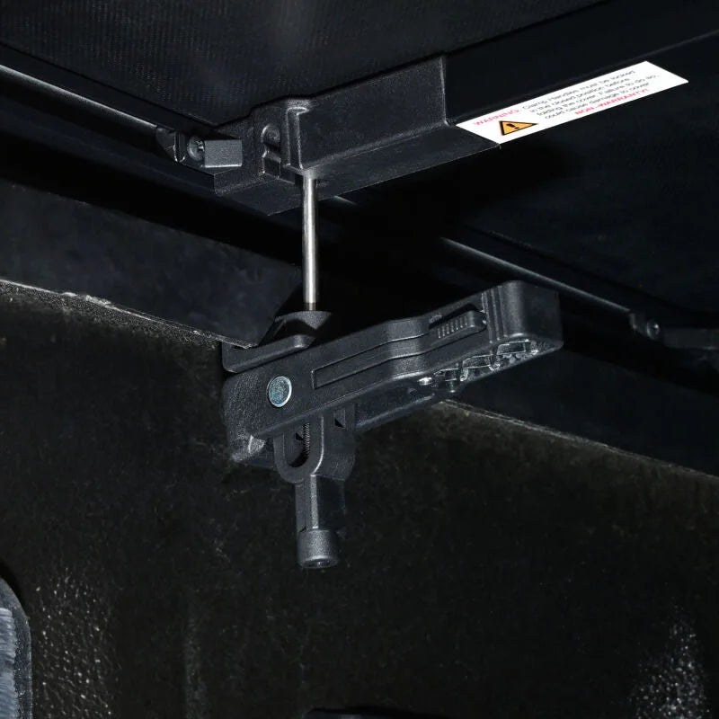 Westin 17-24 Ford F-250/350 Super Duty 6.75ft. Bed Soft Tri-Fold Tonneau Cover - Black - Additional View 9