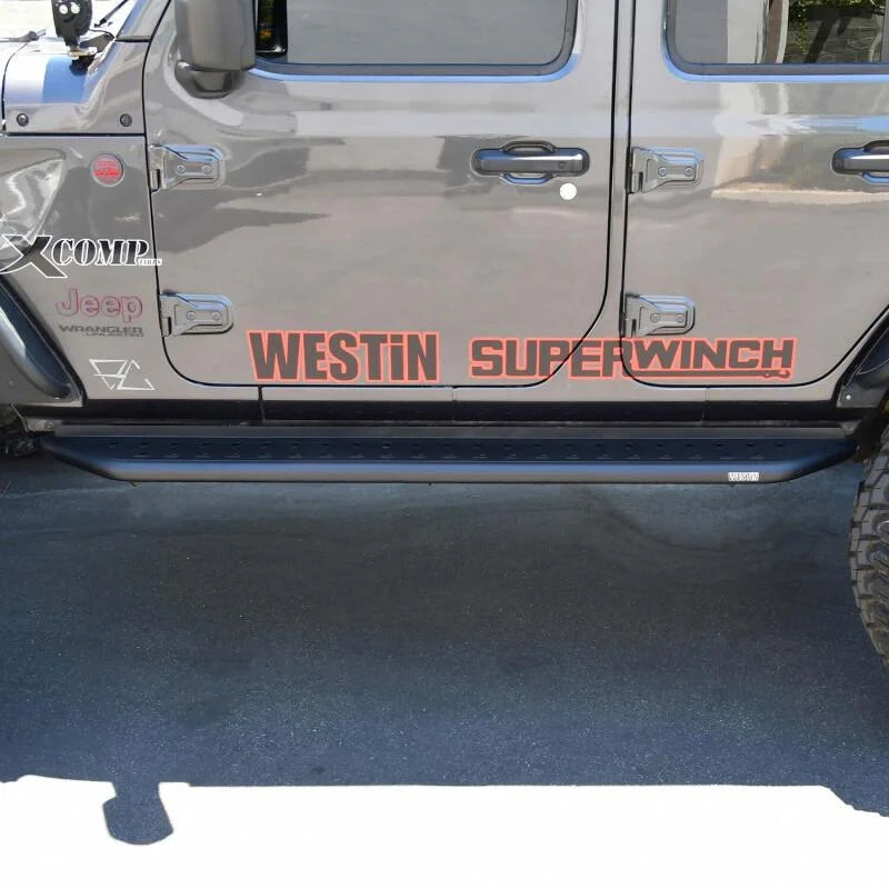 Westin 18-24 Jeep Wrangler (JL) Unlimited 4DR Outlaw Running Board - Installation View