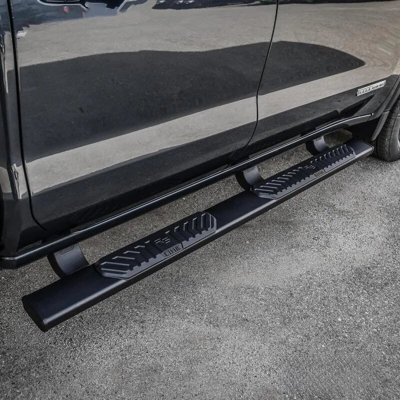 Westin 19-22 Chevrolet Silverado 1500 DC R5 Nerf Step Bars - Blk - Additional View 5