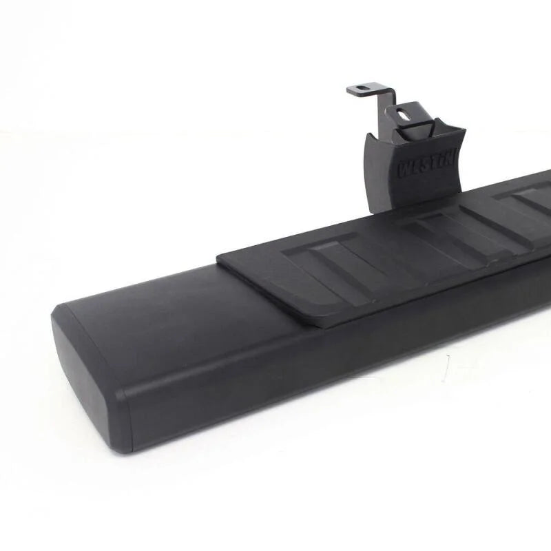 Westin 2015-2018 Chevrolet/GMC Colorado/Canyon Crew Cab R7 Nerf Step Bars - Black - Installation View