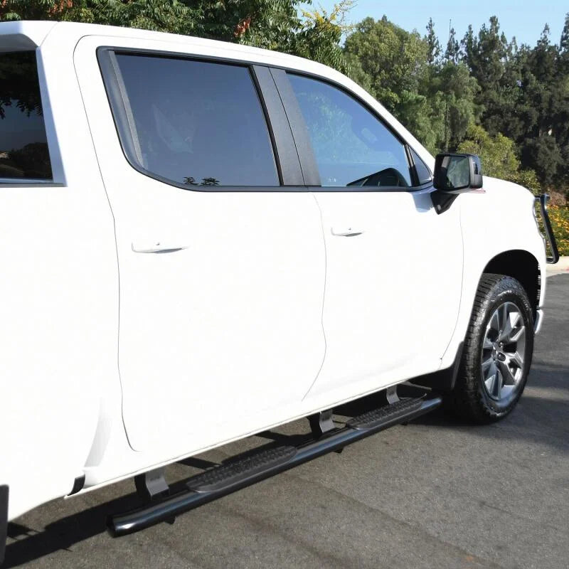Westin 2019 Chevrolet Silverado/Sierra 1500 Crew Cab Non LD PRO TRAXX 4 Oval Nerf Step Bars - Black - Installation View