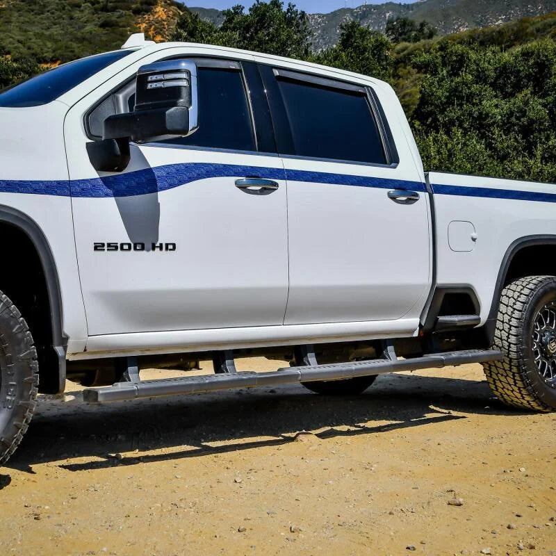 Westin 2020 Chevy Silverado 2500 Crew Cab (6.5ft Bed) R5 M-Series XD W2W Nerf Bars - Textured Black - Additional View 6