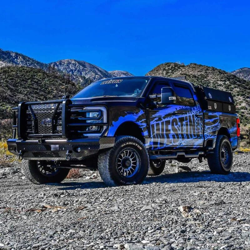 Westin 2023+ Ford F250/F350 HDX Bandit Front Bumper - Textured Black - Additional View 5