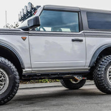 Load image into Gallery viewer, Westin 21-23 Ford Bronco 2dr (Excl. Sport) XTS Pinch Weld Covers - Tex. Blk - Installation View