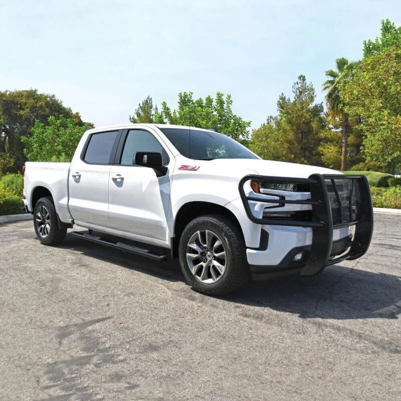 Westin Premier 4 Oval Nerf Step Bars - 85 in - Black - Installation View