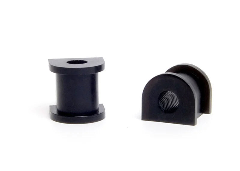 Whiteline 96-02 Toyota Land Cruiser 95 Series 17mm Rear Sway Bar Mount Bushing - Installation View