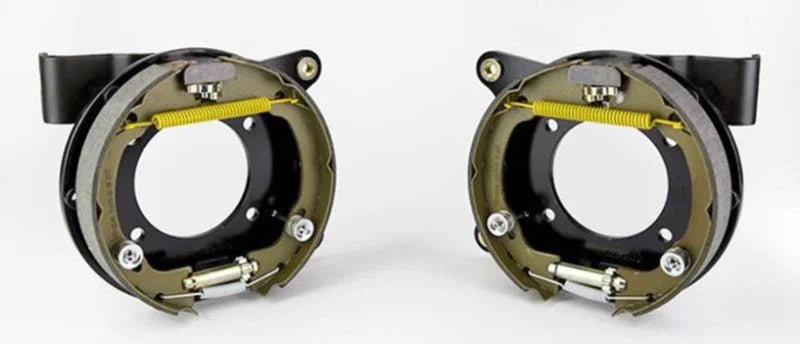 Wilwood Brackets (2) - Disc/Drum 2.75in Offset 1 pc vented fits 1993-2001 Chevrolet Camaro