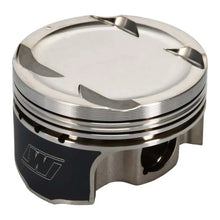 Load image into Gallery viewer, Wiseco 93-01 Honda B16A Civic Si 81MM Piston Shelf Stock Kit (Must Use .040+ Gasket) - Installation View