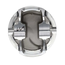 Load image into Gallery viewer, Wiseco Chevy Big Block 4.615in Bore 1.270in CH 28.00 CC Piston Set - Side View