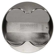 Load image into Gallery viewer, Wiseco Nissan VQ35 95.50 mm Bore 29.67 mm CH 7.00 CC Piston Set - Additional View 5
