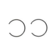 Load image into Gallery viewer, Wiseco ROUND WIRE PIN LOCKS (PAIR) Retaining Clip Shelf Stock - Side View