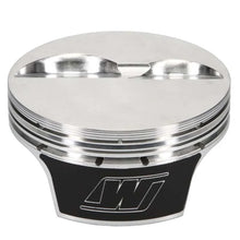 Load image into Gallery viewer, Wiseco SBC Strutted Flat Top 1.250inch CH Piston Shelf Stock - Installation View