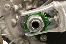 Load image into Gallery viewer, Works Connection Elite Axle Block - Green - Side View