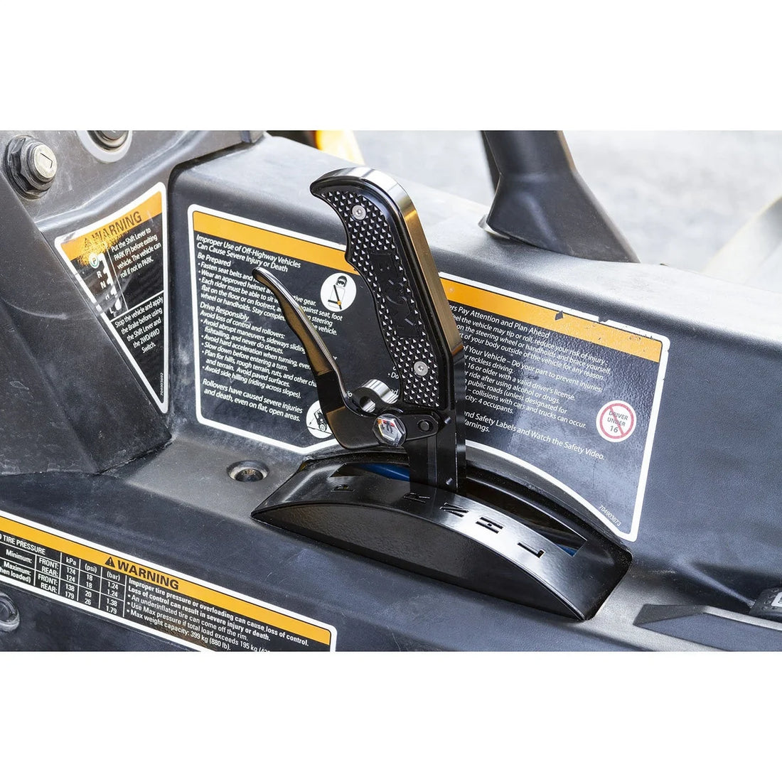 XDR XDR Off-Road Magnum Grip Gated Shifter 81170 - Installation View