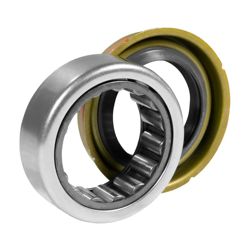 Yukon Gear 04+ Durango / 07+ P/U & Van Rear Wheel Bearing & Seal Kit - Main Product View
