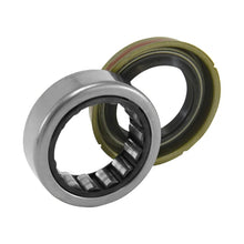 Load image into Gallery viewer, Yukon Gear 04+ Durango / 07+ P/U &amp; Van Rear Wheel Bearing &amp; Seal Kit - Detail View