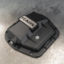 Load image into Gallery viewer, Yukon Gear 97-17 Ford E150 9.75in Rear Differentials Hardcore Cover - Additional View 7