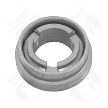 Load image into Gallery viewer, Yukon Gear GM 8.25in IFS Side Adjuster / 07+ - Side View