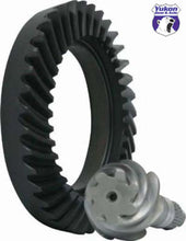 Load image into Gallery viewer, Yukon Gear High Performance Gear Set For 8in Toyota Land Cruiser Reverse Rotation / 4.56 - Main Product View