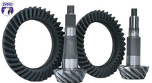 Load image into Gallery viewer, Yukon Gear High Performance Gear Set For Chrysler 8.75in w/89 Housing in a 3.55 Ratio - Side View
