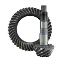 Load image into Gallery viewer, Yukon Gear High Performance Gear Set For Toyota Land Cruiser Reverse Rotation In A 4.88 Ratio - Main Product View