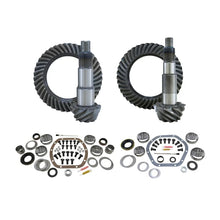 Load image into Gallery viewer, Yukon Gear &amp; Install Kit Package For Jeep JK (Non-Rubicon) in a 5.13 Ratio - Installation View