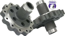 Load image into Gallery viewer, Yukon Gear Steel Spool For Dana 80 w/ 37 Spline Axles / 4.10+ - Detail View