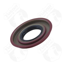 Load image into Gallery viewer, Yukon Gear Stub Axle Side Seal For 98 and Older GM 8.25in IFS - Main Product View